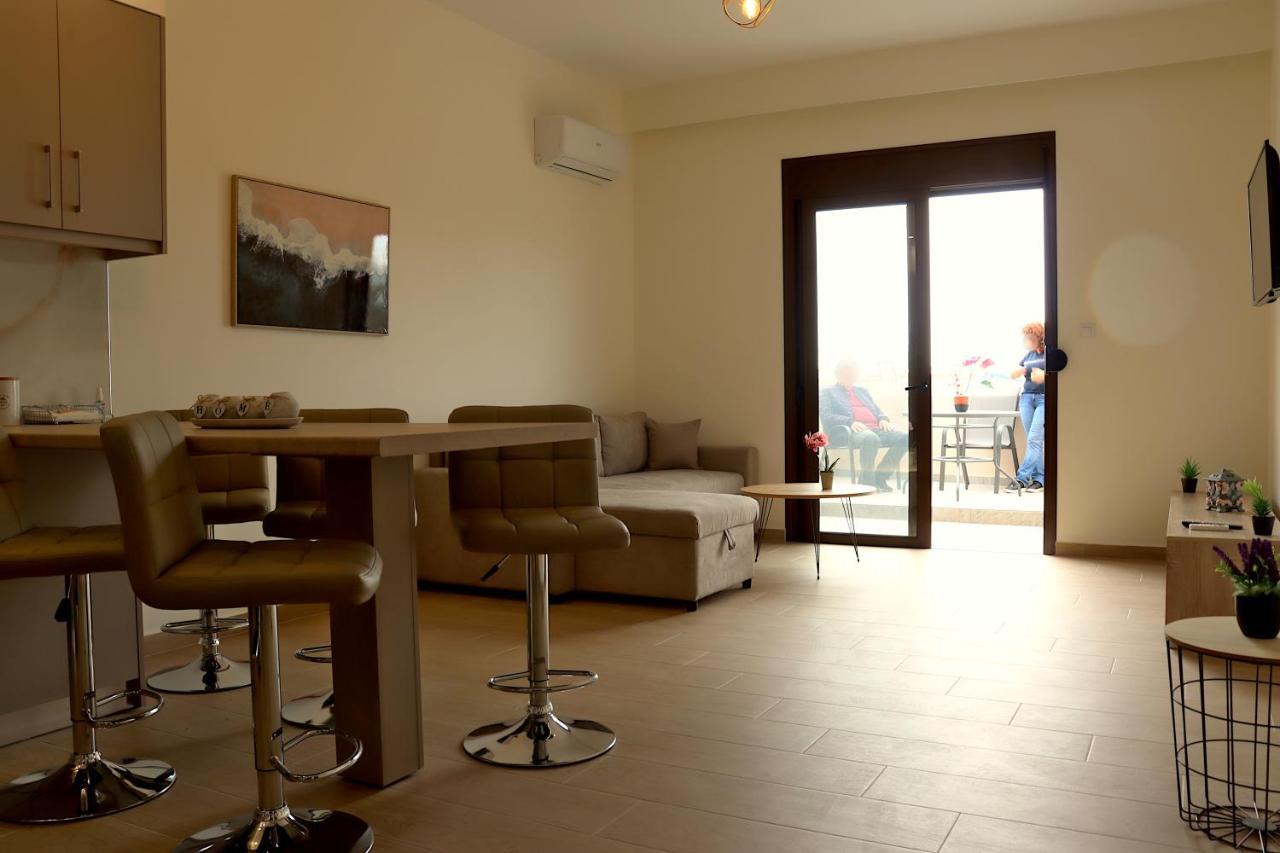 Sea Breeze Apartment Haraki Luaran gambar